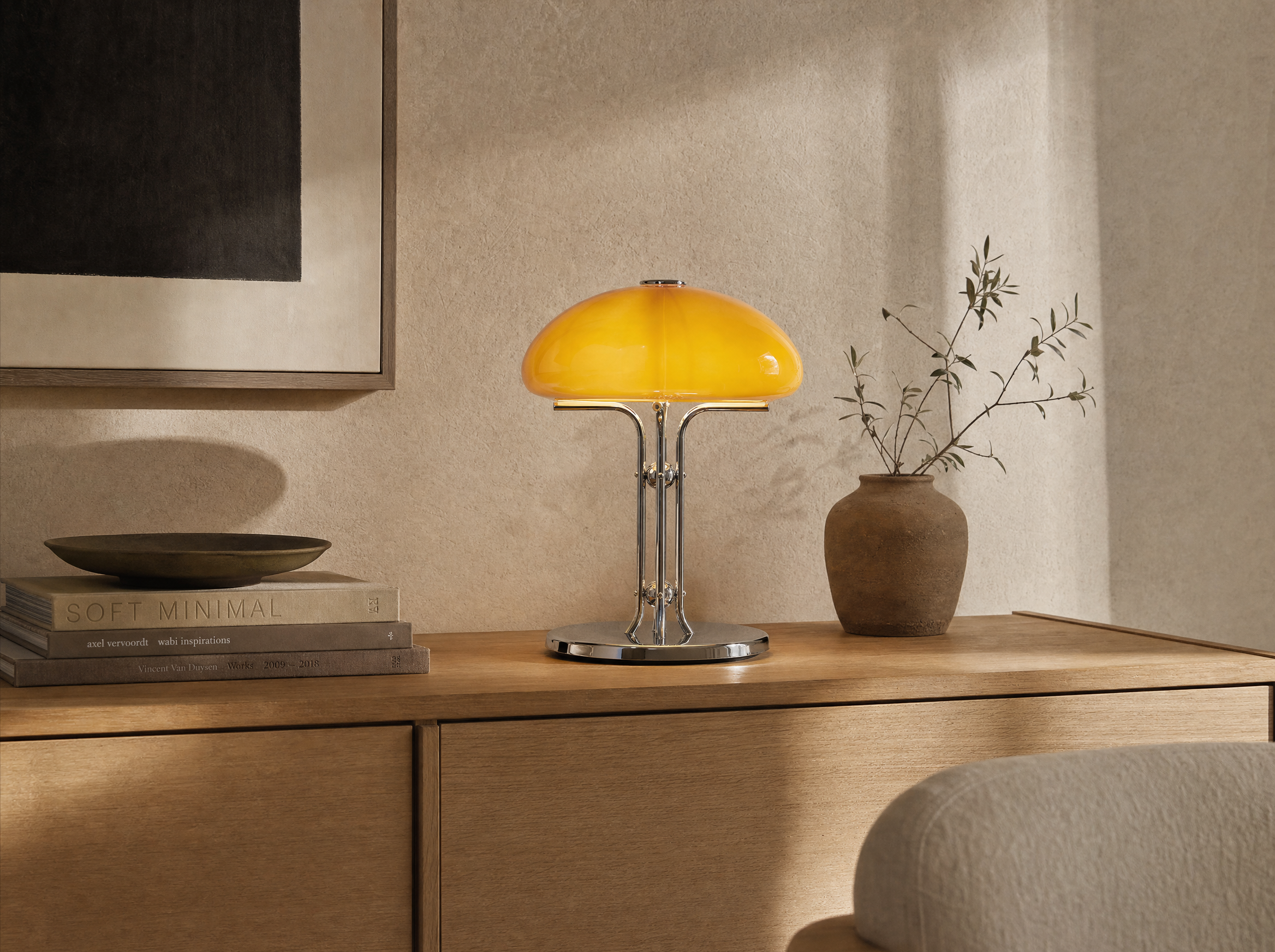 Amber Dome Tripod Lamp